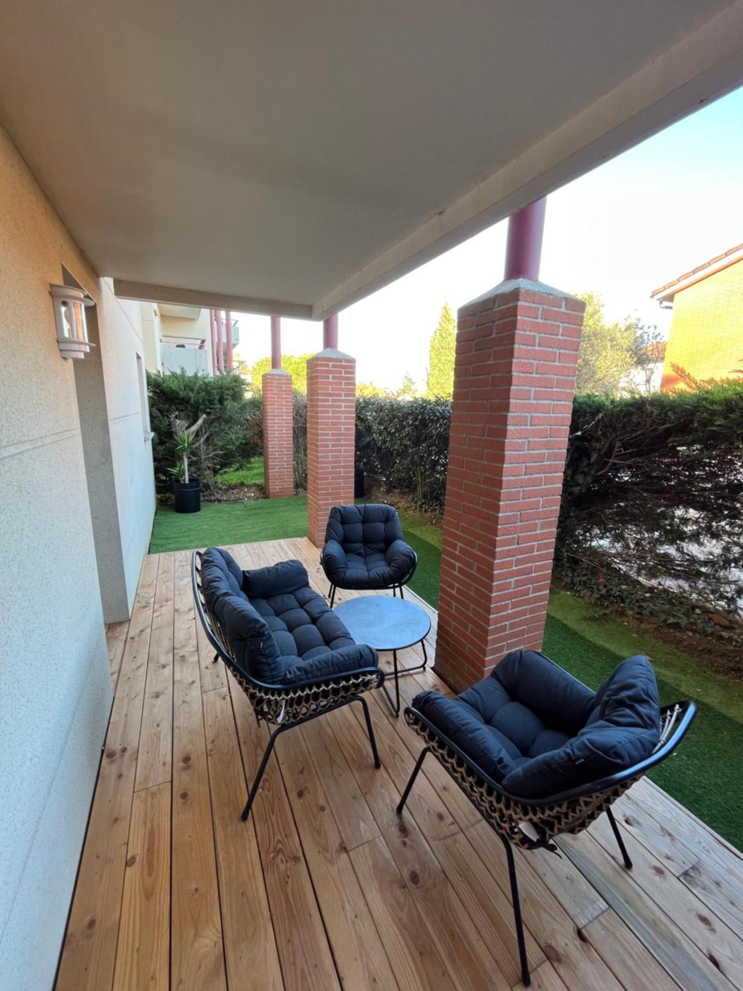 Charmant Appartement Toulouse Exterior photo